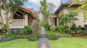 Campuhan Guesthouse - Image 3