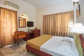 KARTHIKA RESIDENCY - Image 4