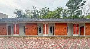 Nafia Homestay Syariah RedPartner near Sleman City Hall - Image 5