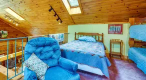 Pet-Friendly Jamestown Cabin w/ Fire Pit and Deck! - Image 2