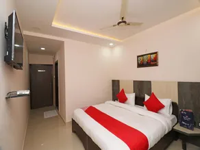 Hotel Centre Point - Image 2