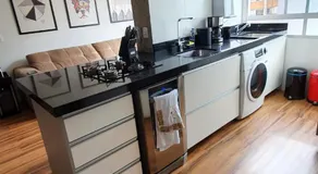 Apartamento Bem Localizado Batel - Image 3