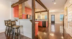 Spacious Loft-Style 3BR Townhouse by Hosteeva - Image 5