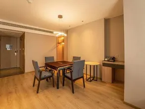 TINGLAN HOTEL - Image 4