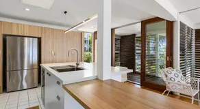 Seascape Pet Friendly Ocean Views Sunshine Beach - Image 5
