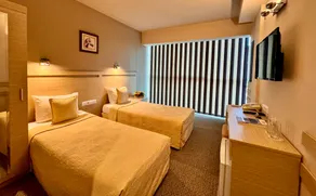 Expo Hotel - Image 5