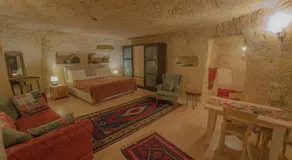 DEEP CAVE House - Image 2