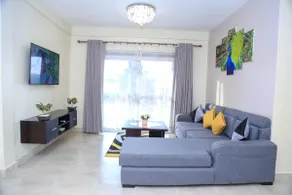 Luxurious and Spacious 3 Bedroom, 3 Full Bath Condo in Muyenga 24hr Security - Image 2