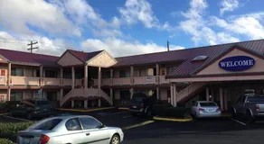 Welcome Everett Inn - Image 2