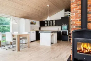 Coastal Hideout Vacation Home - Image 3