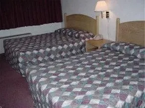 Sea-Tac Crest Motor Inn - Image 3