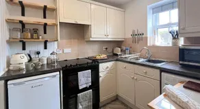 Campden Place - 2 Bed Home in Central Chipping Campden - Image 4