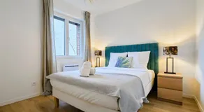 2 bedroom apartment w/ courtyard at Croisé Laroche - Image 2