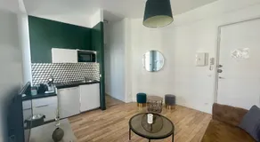 Charming Central Apartment - Reims - Image 3