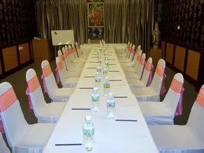 D Eastern Hotel - Image 3