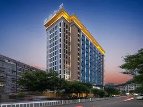 Chenlong Jinzhan Hotel - Image 5