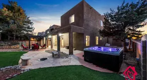 Desert Hills - An Irvie Home - Image 5