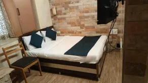 Hotel Oliver - Image 2