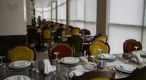 Fiori Hotel - Image 4