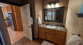Emerald Retreat - Image 3