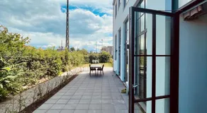 Cozy and Bright Apartments with Private Car Park - Image 4