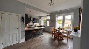 Peaceful victorian house - Image 3