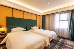 Baojing Grand Mushang Hotel - Image 2