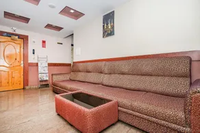 OYO 436 Emirates Suites - Image 3