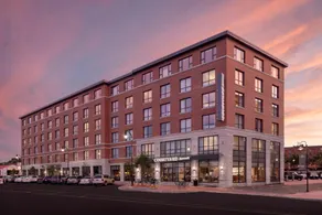Courtyard by Marriott Portland Downtown/Waterfront - Image 5