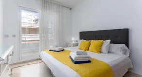 8A MTR - Marbella Temporary Rent Two Bedrooms Apartment Av del Mar - Image 2