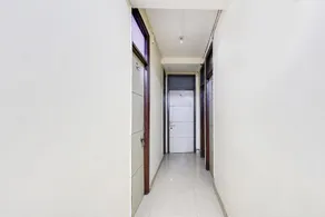 Hotel O Royal Green - Image 5