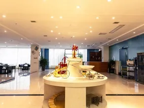 Yibo Garden Hotel - Image 5