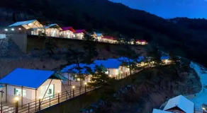 Gurye Jirisan Hosu Resort Pension - Image 3