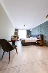 Avenue Aparthotel - Image 2
