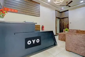 Hotel O Blue Inn Residence Near R City Mall - Image 3