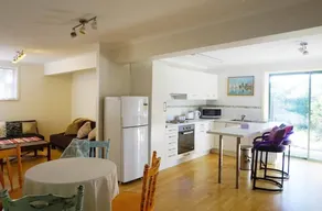 Moon House - Image 4