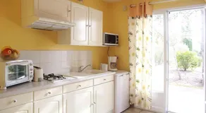 Anduze Gîte Les Lauriers au "Petit Clos des Cigales" - Image 4