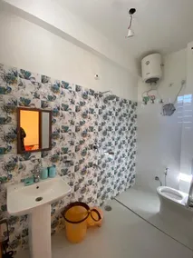 Anil Guest House - Image 4
