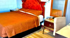 A Fisher's Inn Motel - Image 3