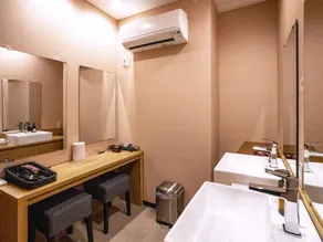 R9 Hostel Tochigi station - Image 2