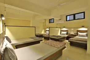 night-halt dormitory - Image 2