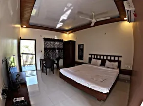 Leela beachside stay - Image 2