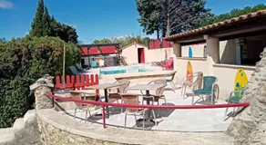 Le Val du Corsaire Petit déj compris, piscine, parking - Image 4
