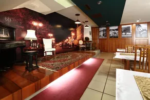Hotel Nostalgia - Image 3