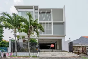 OYO 90935 Rumah Kost Metroliving - Image 3