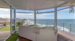 Penthouse ON the Beach - Live Like Royalty - Image 4