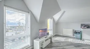 APARTMENT 2 and 4 - PORTRUSH MARINE APARTMENTS - Image 5