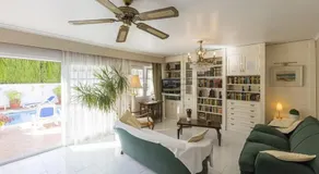 CASA DE LUJO CON PISCINA PRIVADA en ZONA MUY TRANQUILA - Image 3