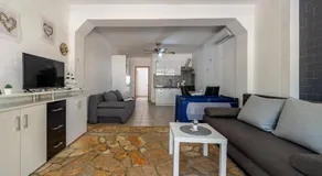 Apartments Villa Agape Vir - Image 2