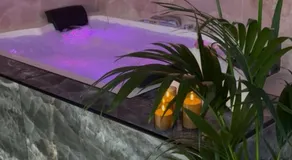 Aura Apartment und Spa Herne - Image 4